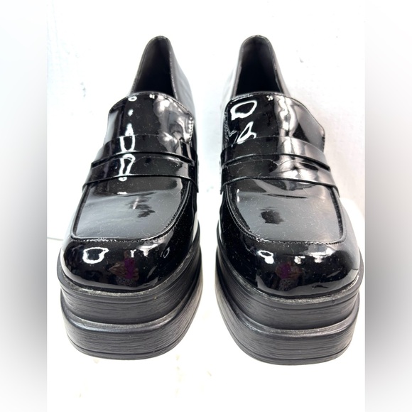Beautiful 9 Patent Chunk Heel Lug Sole Platform Shoes in Black - Picture 3 of 7